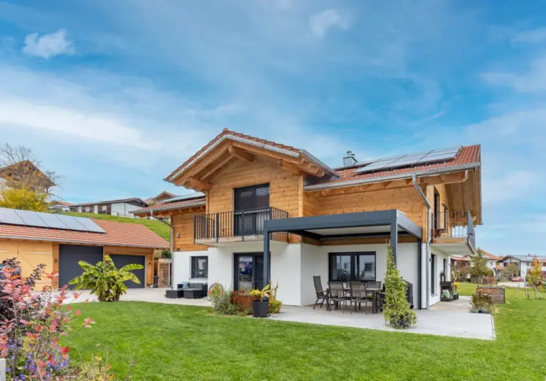 bauunternehmen erhard schoenberg einfamilienhaus terrassenu╠êberdachung balkon